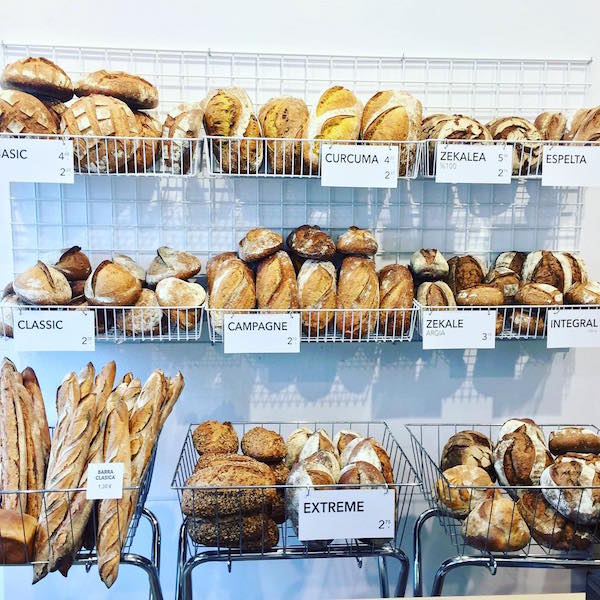 The Loaf is one of our top picks for bakeries in San Sebastian, with delicious bread in several varieties baked fresh every day.