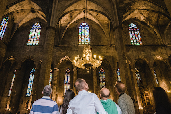 10 days in Barcelona is plenty of time to check out the city's major neighborhoods, including the Gothic Quarter. Don't miss the cathedral!