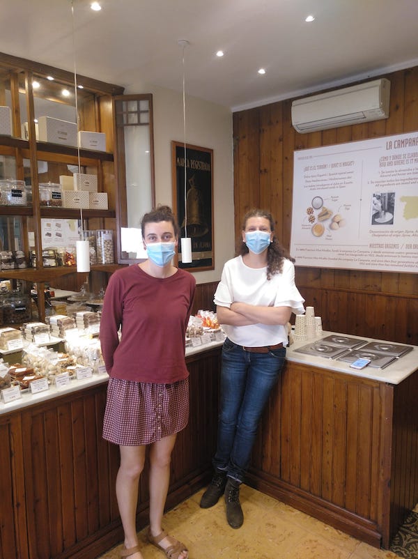 Bea and Laura, sisters who run La Campana sweet shop in Barcelona