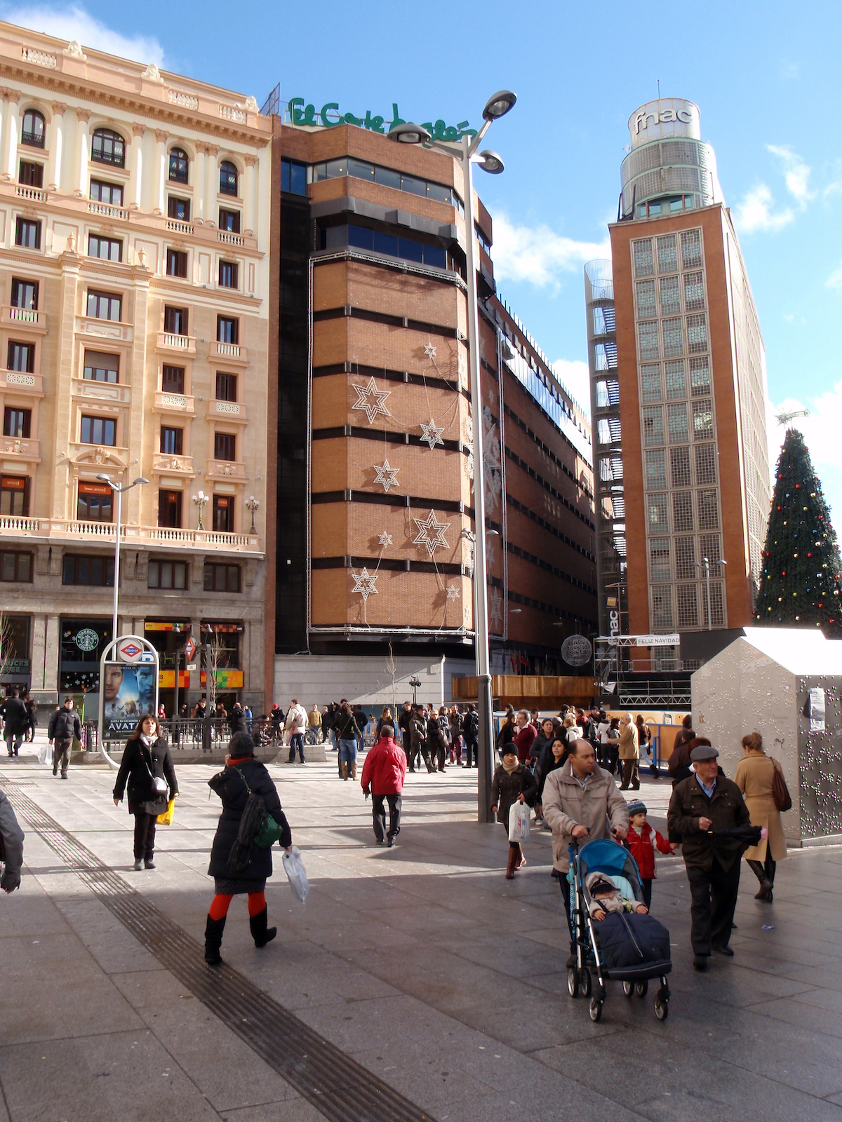 El Corte Inglés. Accessible Gourmet Experience in Madrid.