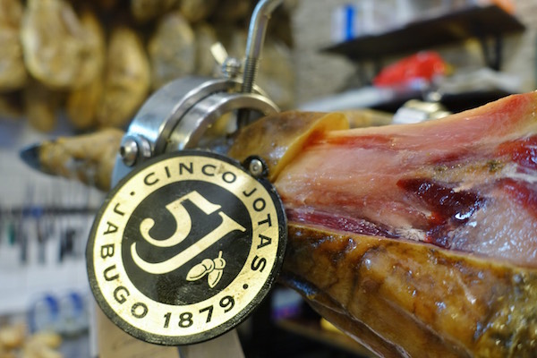 When it comes to jamón ibérico, many experts agree that the Cinco Jotas brand is the best.