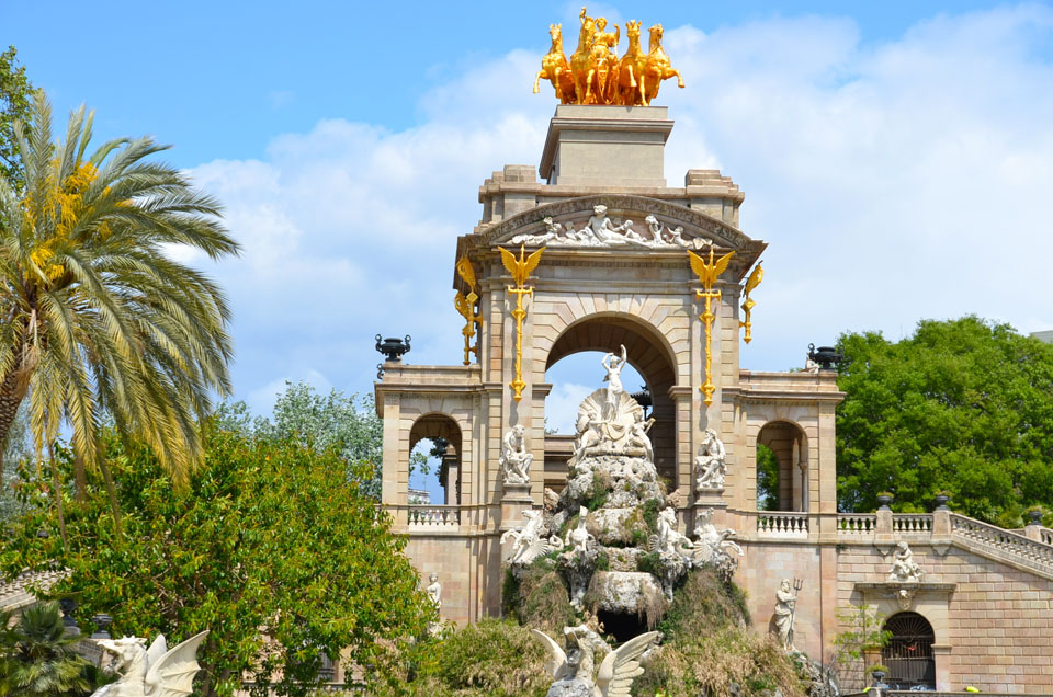 The beautiful Parc Ciutadella is the perfect place to spend a sunny afternoon on a layover in Barcelona.