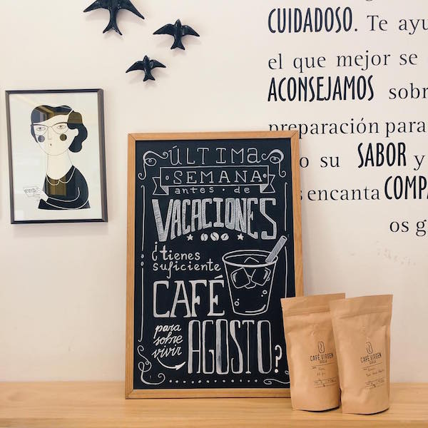 To-go coffee in Spain is a relatively new concept here still, but Virgin Coffee Sevilla does it extremely well! We love their adorable shop and fantastic coffee.