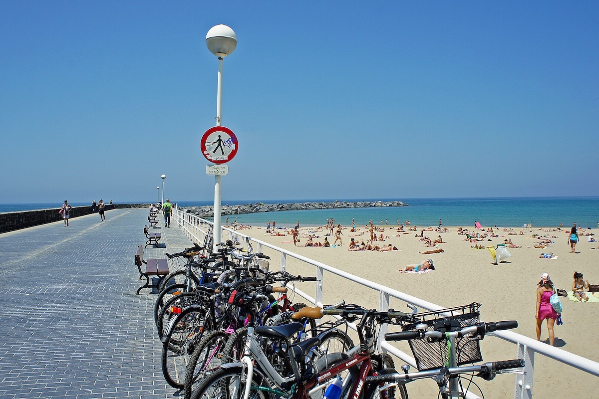 beach with bikes