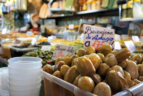 Berenjenas a la miel are one of the most popular vegetarian tapas in Granada, and across all of Spain.