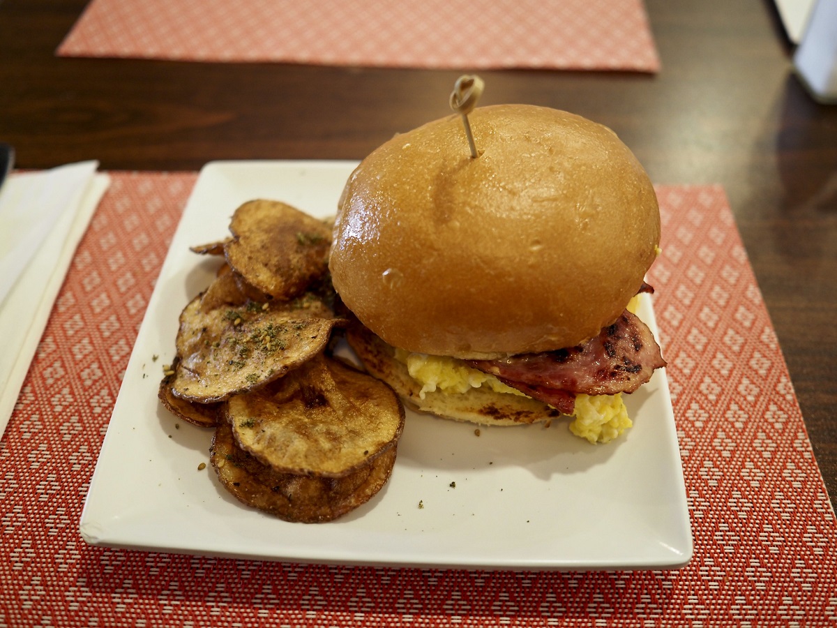 Yemeni breakfast sandwich and fries at Yafa Cafe in nyc