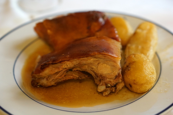 La Tavernaccia is one of the best places to eat in Trastevere. That roast suckling pig is to die for!