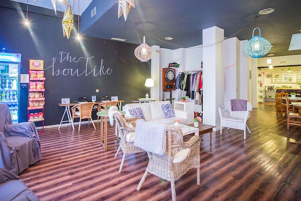 Looking for good value, comfortable accommodation with a relaxed, social vibe? Staying boutique hostels might be just what you are looking for on your vacation! Here are our top picks for the best boutique hostels in Seville, including this beautiful place, Boutike Hostel.