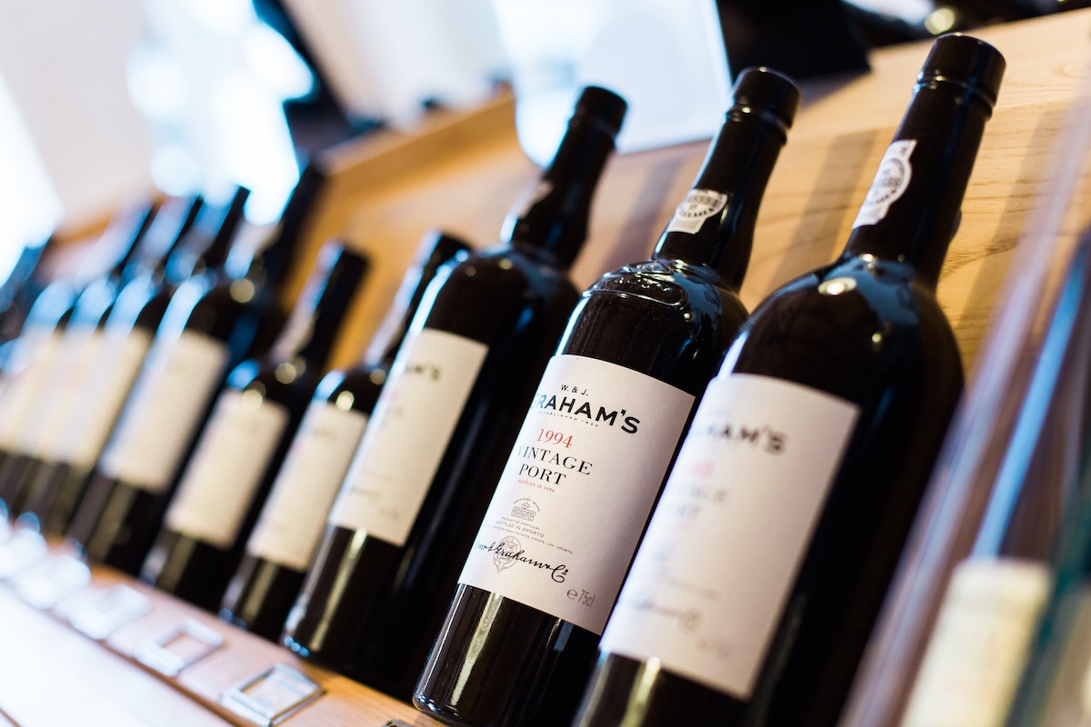 Try exclusive wines in a Port wine tasting in Lisbon