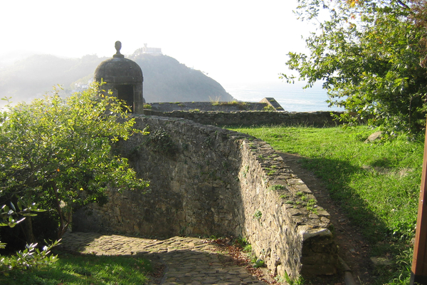 One of the most fascinating museums in San Sebastian, Casa de la Historia, is located in this incredible old castle!