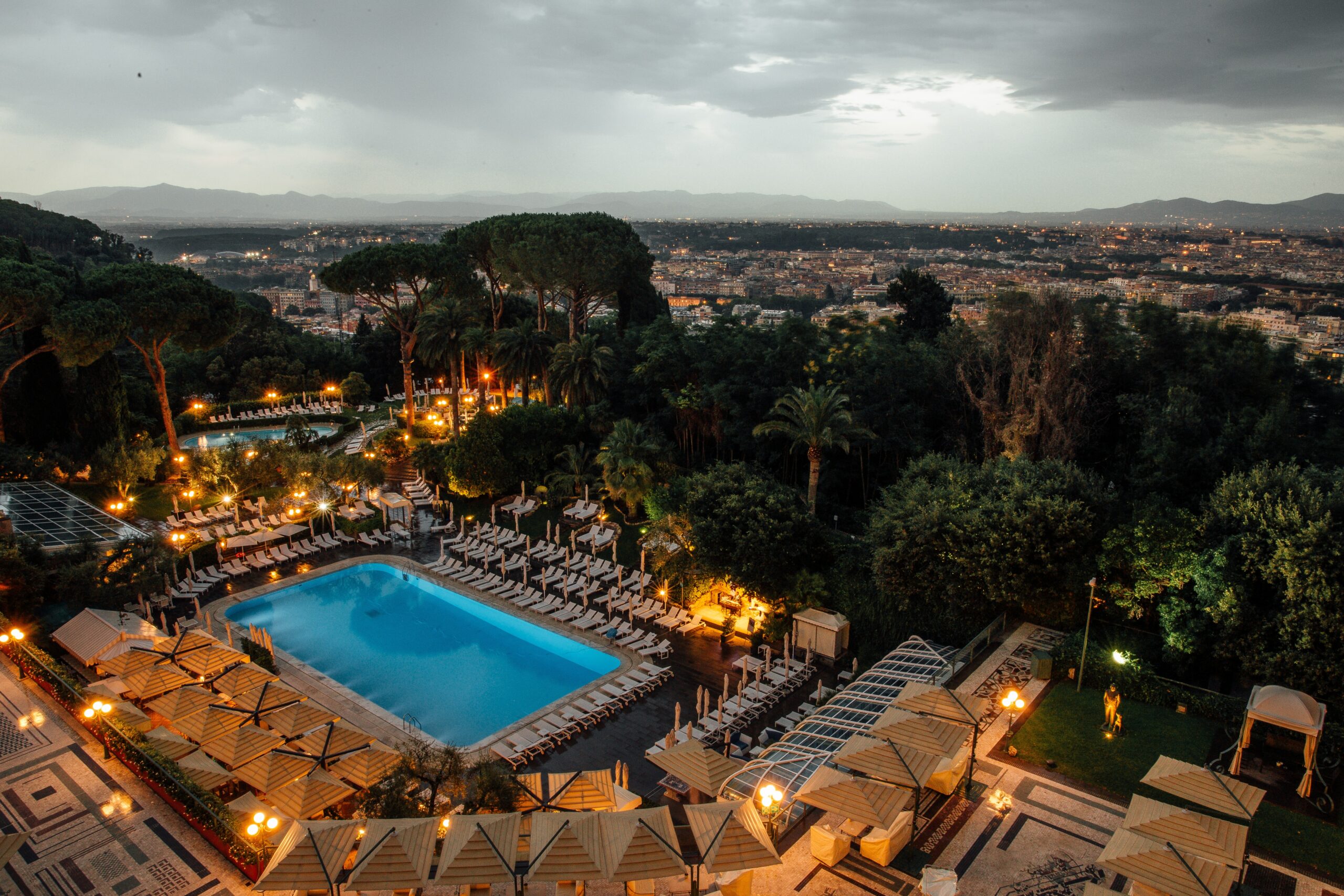 The best restaurants with swimming pools in Rome