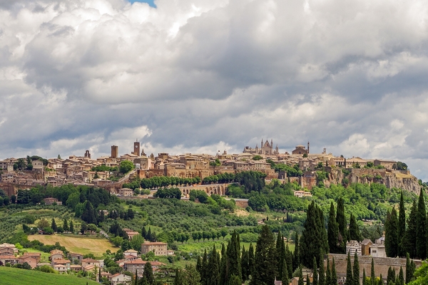 Orvieto is one of the best day trips from Rome if you're after a small-town vibe and breathtaking views.