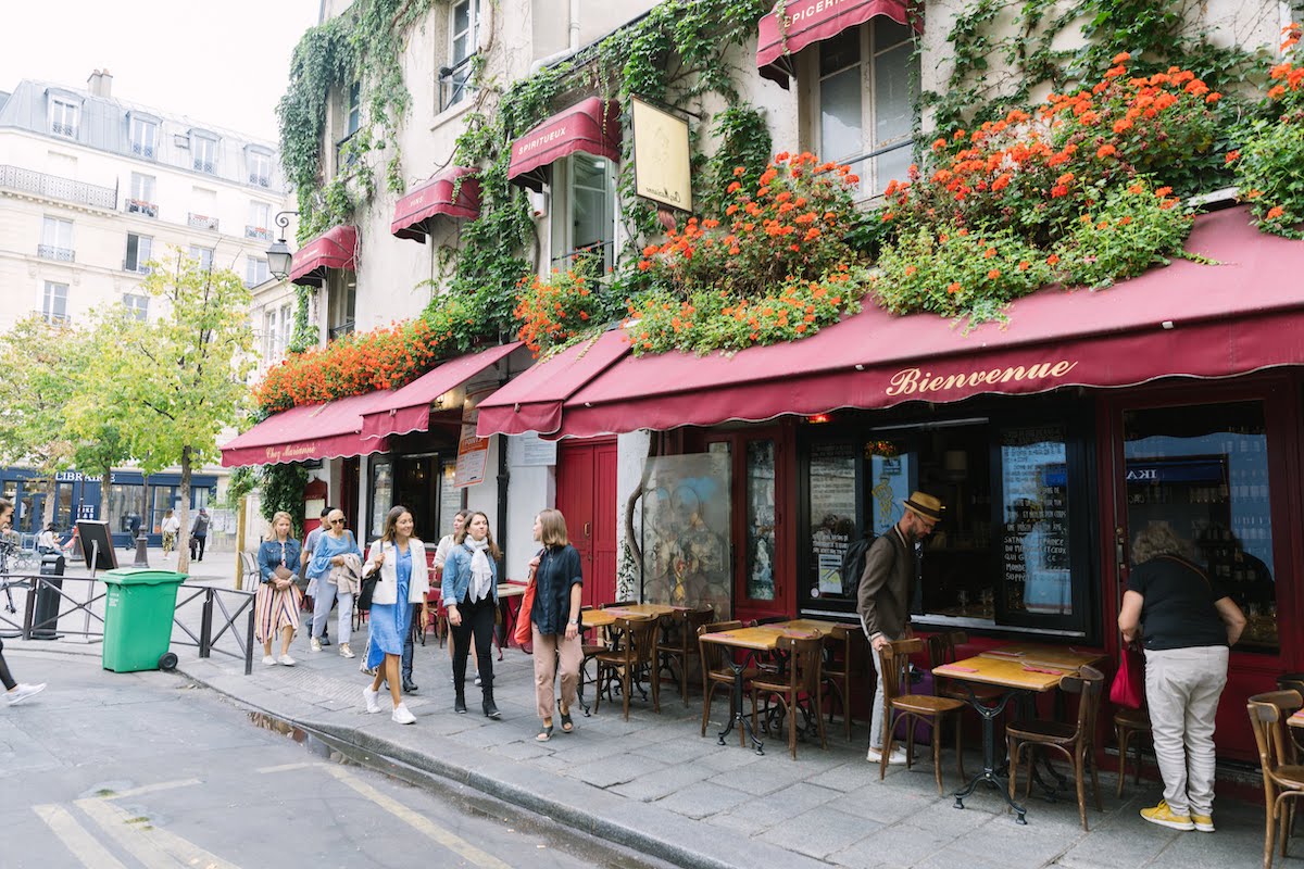 Explore the streets of Le Marais with us on a food tour in Paris for kids!