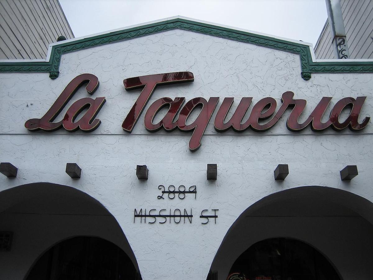 outside of la taqueria