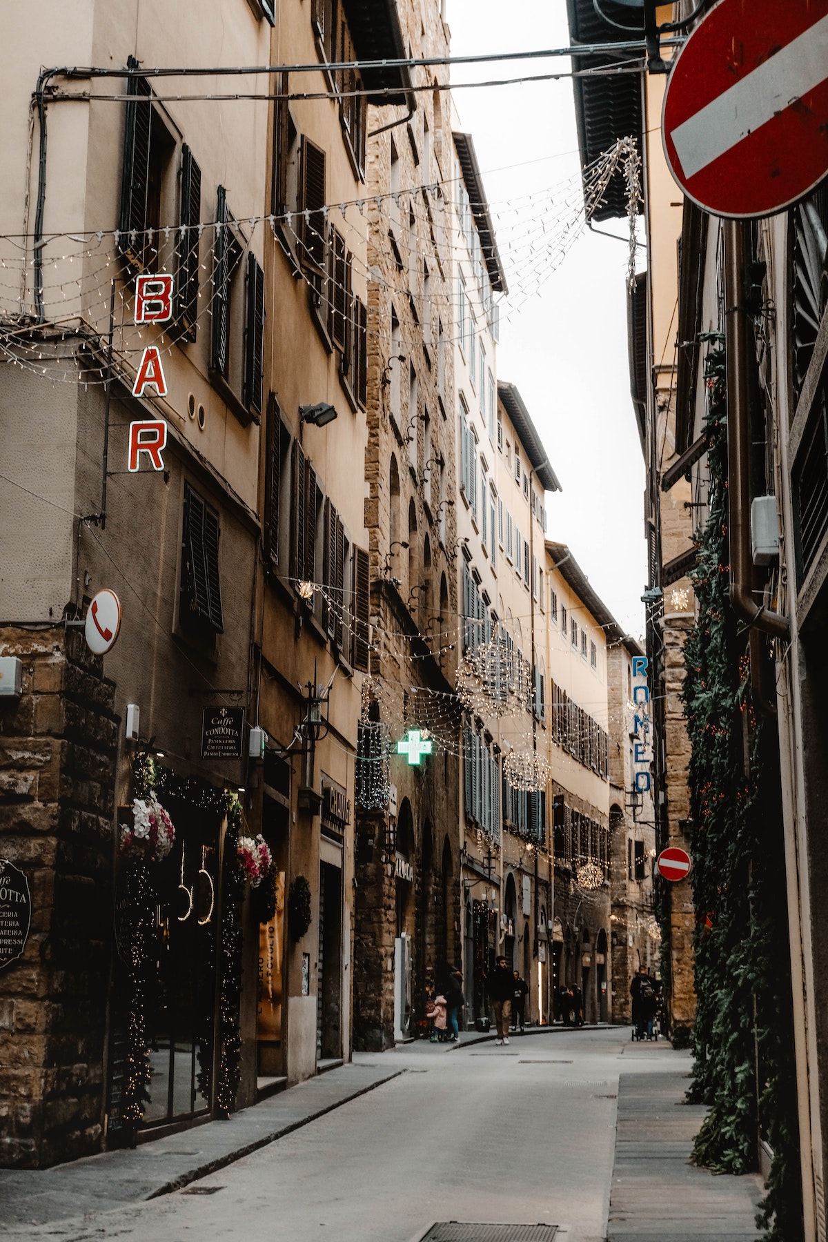 Narrow pedestrian street in the historic center of Florence, Italy