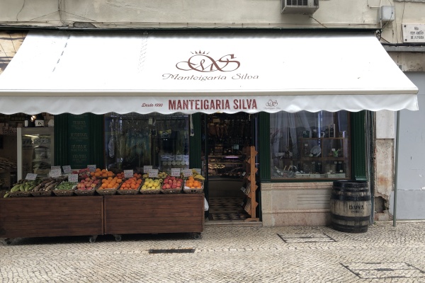 Façade of Manteigaria Silva, one of the must-visit grocery stores in Lisbon