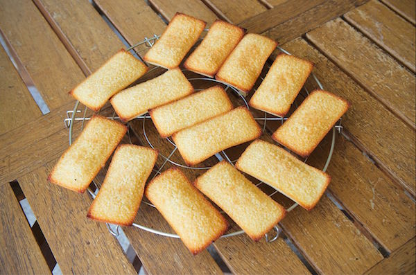 Financiers, a typical French pastry.