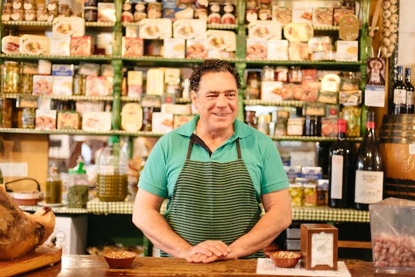 Carlos, owner of La Antigua Abacería shop in Seville