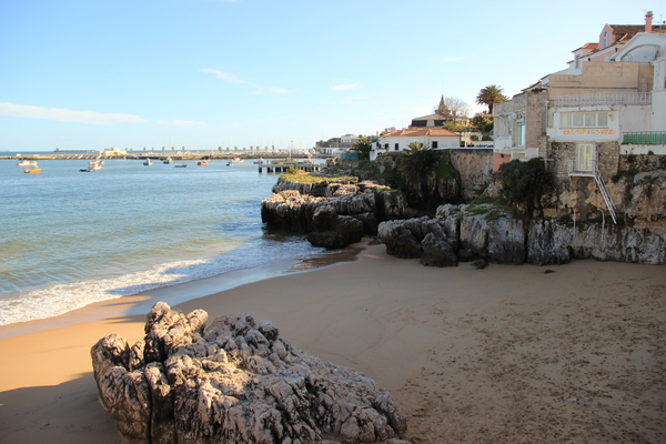 Cascais is the starting point of the Lisbon Marathon, one of our top picks for what to do in Lisbon in October!