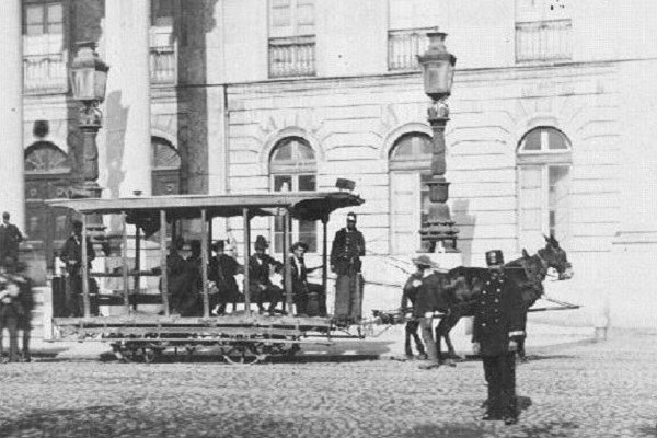 The first Lisbon trams were known as Carros Americanos and were still pushed by horses.