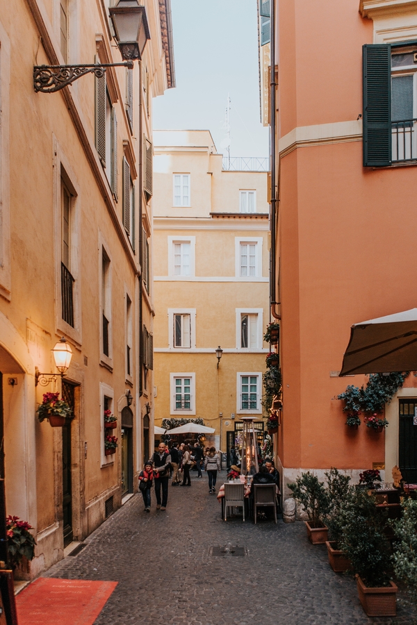 This local's love letter to Rome will make you fall in love with the Italian capital, too.