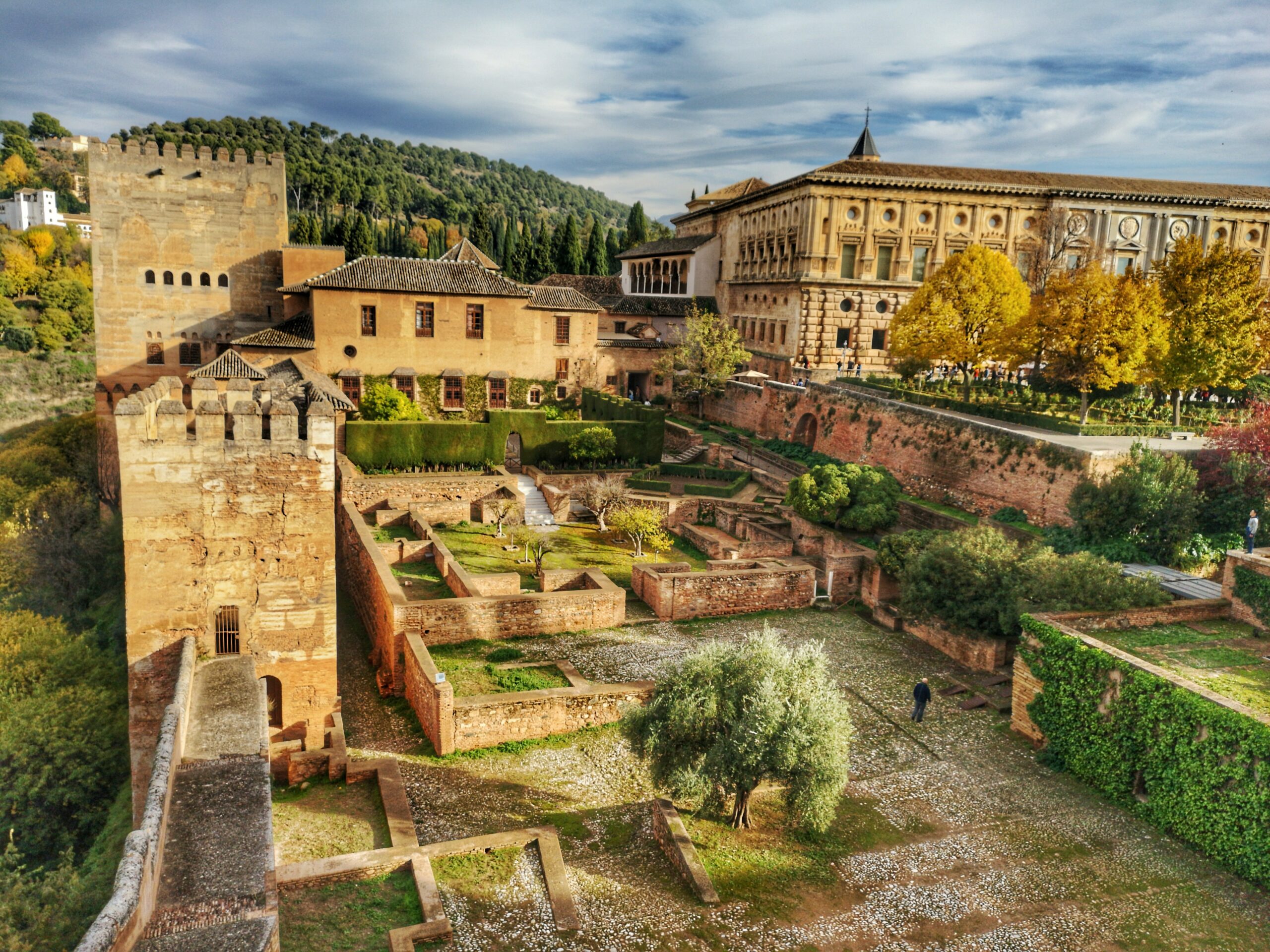 Alhambra-en – Visit Granada