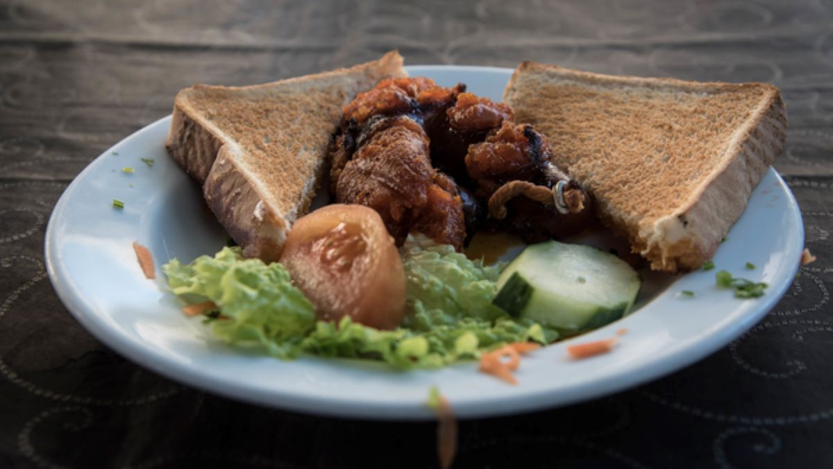 7 Portuguese Sausages You Should Try Right Now – Devour Tours