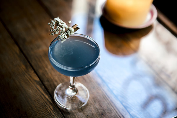 Celebrate New Year's in Paris with beautiful cocktails