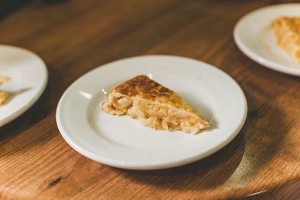 Not sure where to eat in Seville with kids? Anywhere serving tortilla de patatas is sure to be a hit!