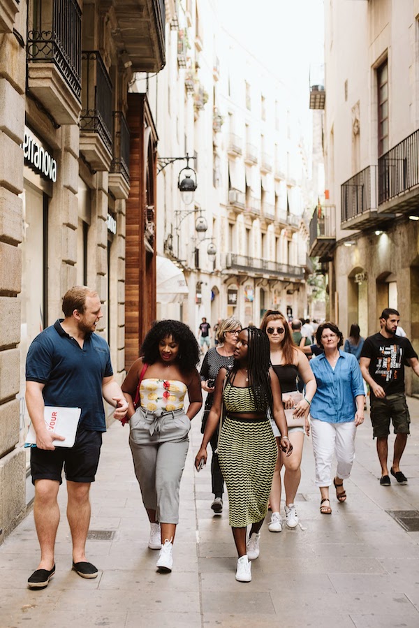 Food tour in Barcelona's Gothic Quarter - Spain gift guide