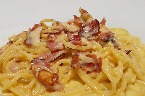 Pasta alla carbonara is one of our favorites on this list of the best pasta in Rome.